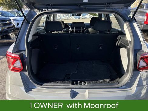 Used 2022 Hyundai Venue SEL image 12