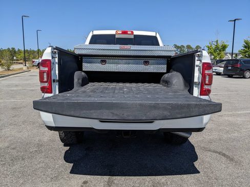 Used 2023 RAM 2500 Laramie AWD/4WD image 14