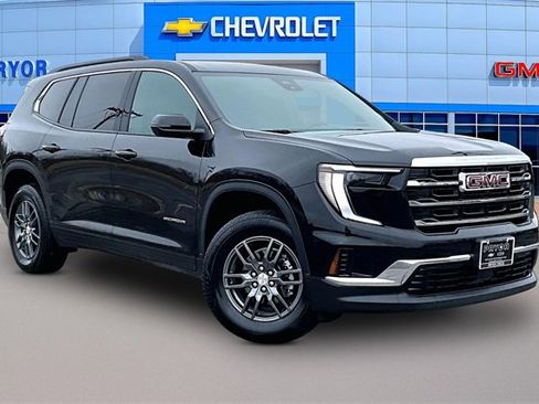 Used 2025 GMC Acadia Elevation image 1