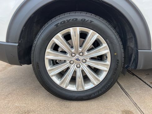 Used 2022 Ford Explorer Limited w/ Hybrid Equipment Group 310A image 9