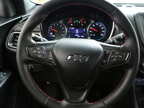 Used 2023 Chevrolet Equinox RS image 13