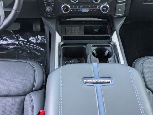 New 2026 Ford F250 Platinum w/ Tremor Off-Road Package image 21