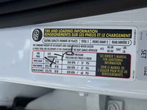 Used 2016 Volkswagen GTI SE w/ Lighting Package (SEL) image 30