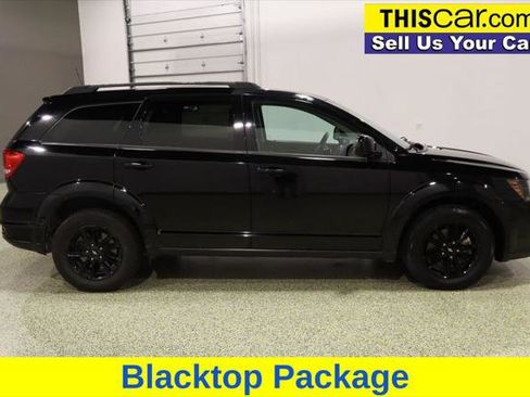 Used 2019 Dodge Journey SE w/ Blacktop Package image 8