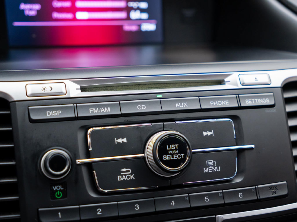Used 2015 Honda Accord Sport image 25