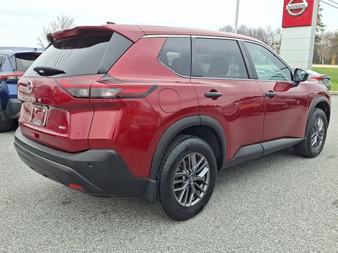 Certified 2021 Nissan Rogue S image 7