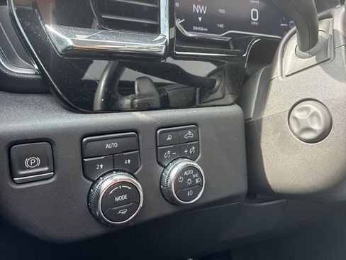 Used 2023 GMC Sierra 1500 SLT w/ SLT Premium Package image 13