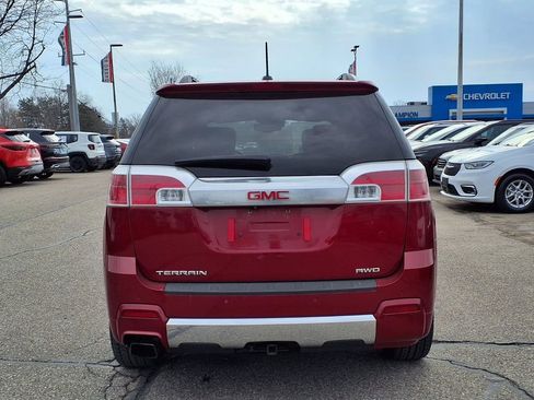Used 2015 GMC Terrain Denali image 5