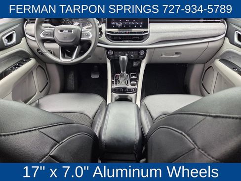 Used 2024 Jeep Compass Latitude AWD/4WD image 18
