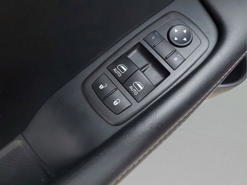 Used 2022 Dodge Challenger R/T Scat Pack w/ Plus Package image 18