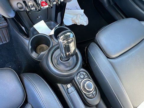 Used 2024 MINI Cooper S image 29