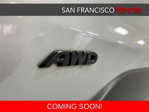 Used 2019 Toyota RAV4 XLE image 11