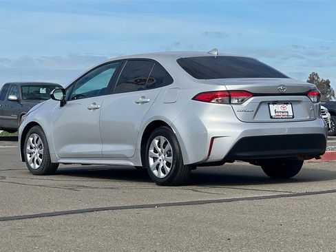 Certified 2025 Toyota Corolla LE image 7