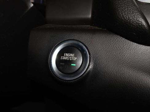 Certified 2022 GMC Terrain SLT w/ Elevation Edition image 15