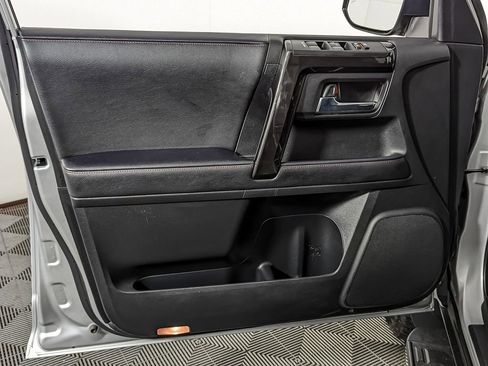 Used 2023 Toyota 4Runner TRD Off-Road image 14