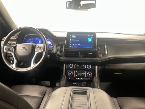 Certified 2024 Chevrolet Tahoe Z71 w/ Luxury Package AWD/4WD image 18