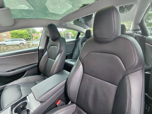 Used 2024 Tesla Model 3 Standard Range RWD image 38