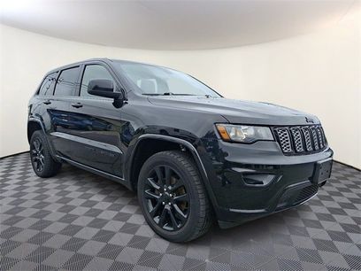 Used 2018 Jeep Grand Cherokee Altitude