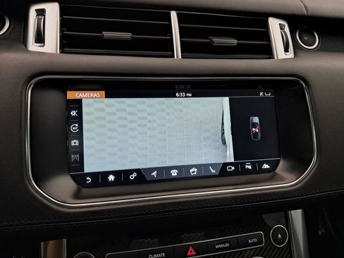 Used 2017 Land Rover Range Rover Sport SVR image 38