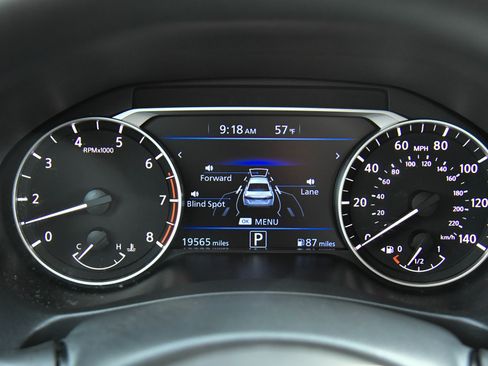 Used 2025 Nissan Altima 2.5 SV image 25