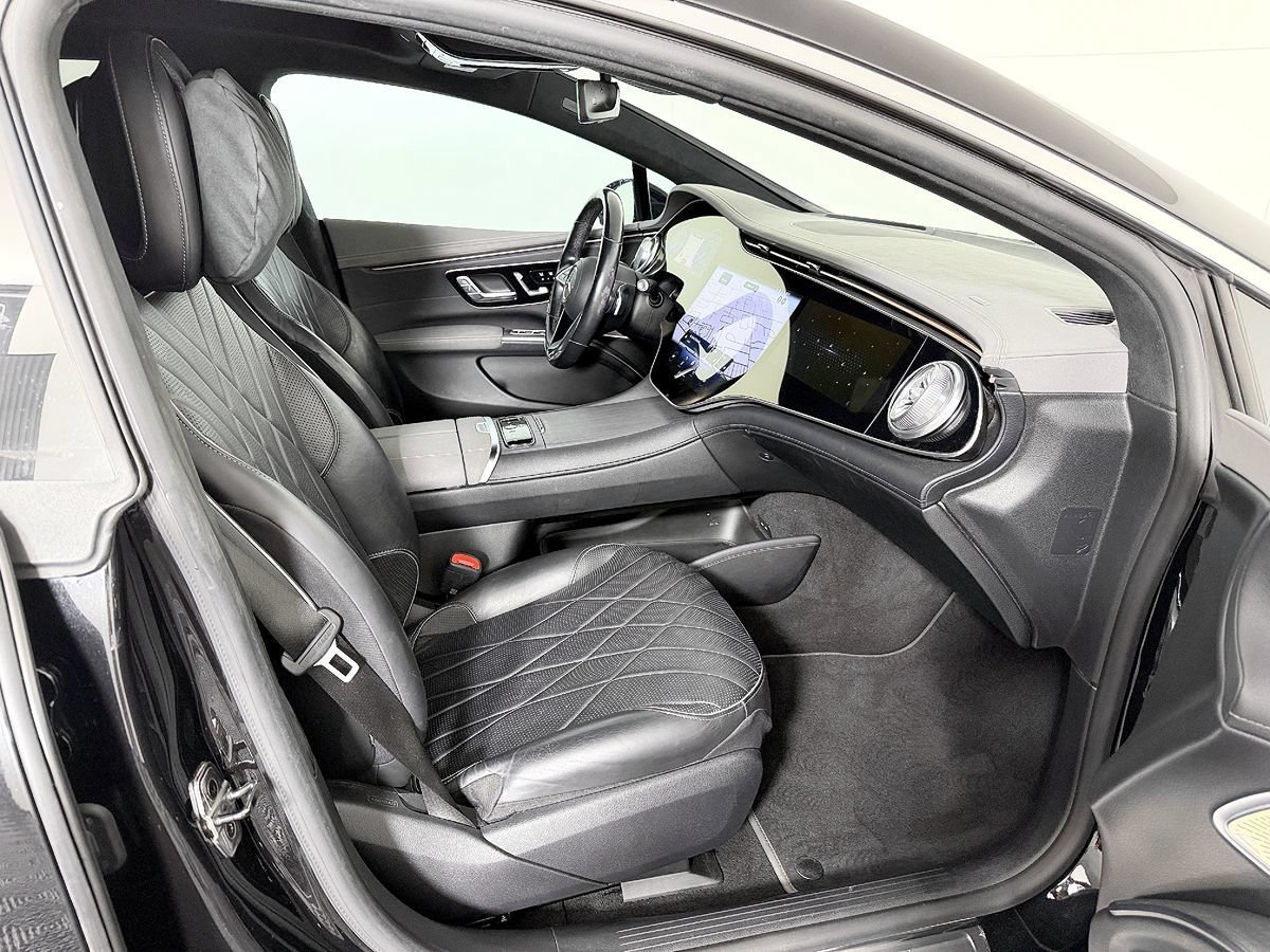 Used 2022 Mercedes-Benz EQS 580 4MATIC Sedan image 45