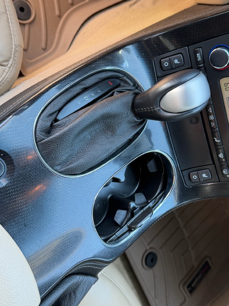 Used 2008 Chevrolet Corvette Convertible w/ Preferred Equipment Group RWD image 28