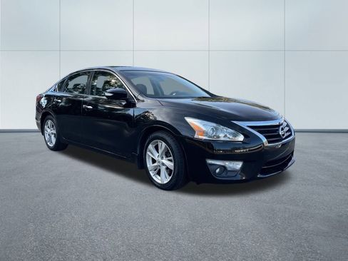 Used 2015 Nissan Altima 2.5 SL w/ Technology Package image 4