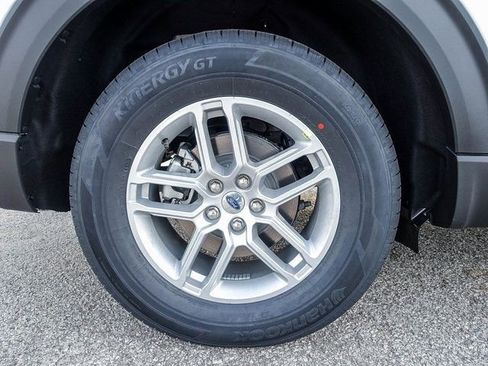 New 2026 Ford Explorer Active image 6