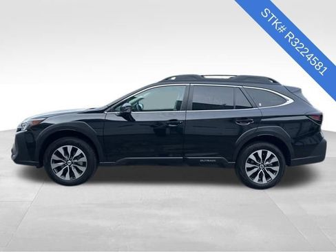 Used 2024 Subaru Outback Limited image 4