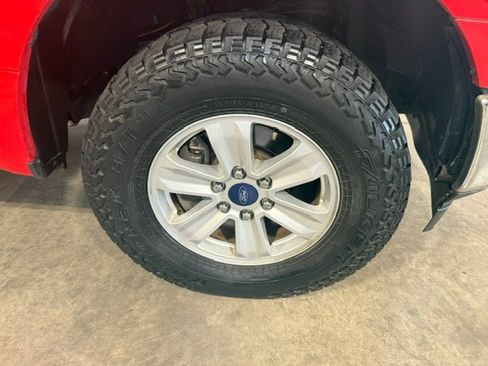 Used 2018 Ford F150 XL w/ Equipment Group 101A Mid AWD/4WD image 4