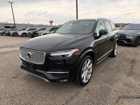 Used 2016 Volvo XC90 T6 Inscription w/ Vision Package image 1