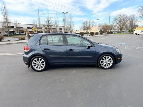Used 2011 Volkswagen Golf TDI image 6