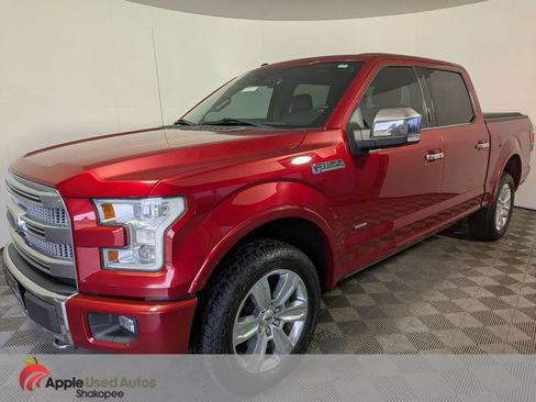 Used 2016 Ford F150 Platinum w/ Equipment Group 701A Luxury AWD/4WD image 3