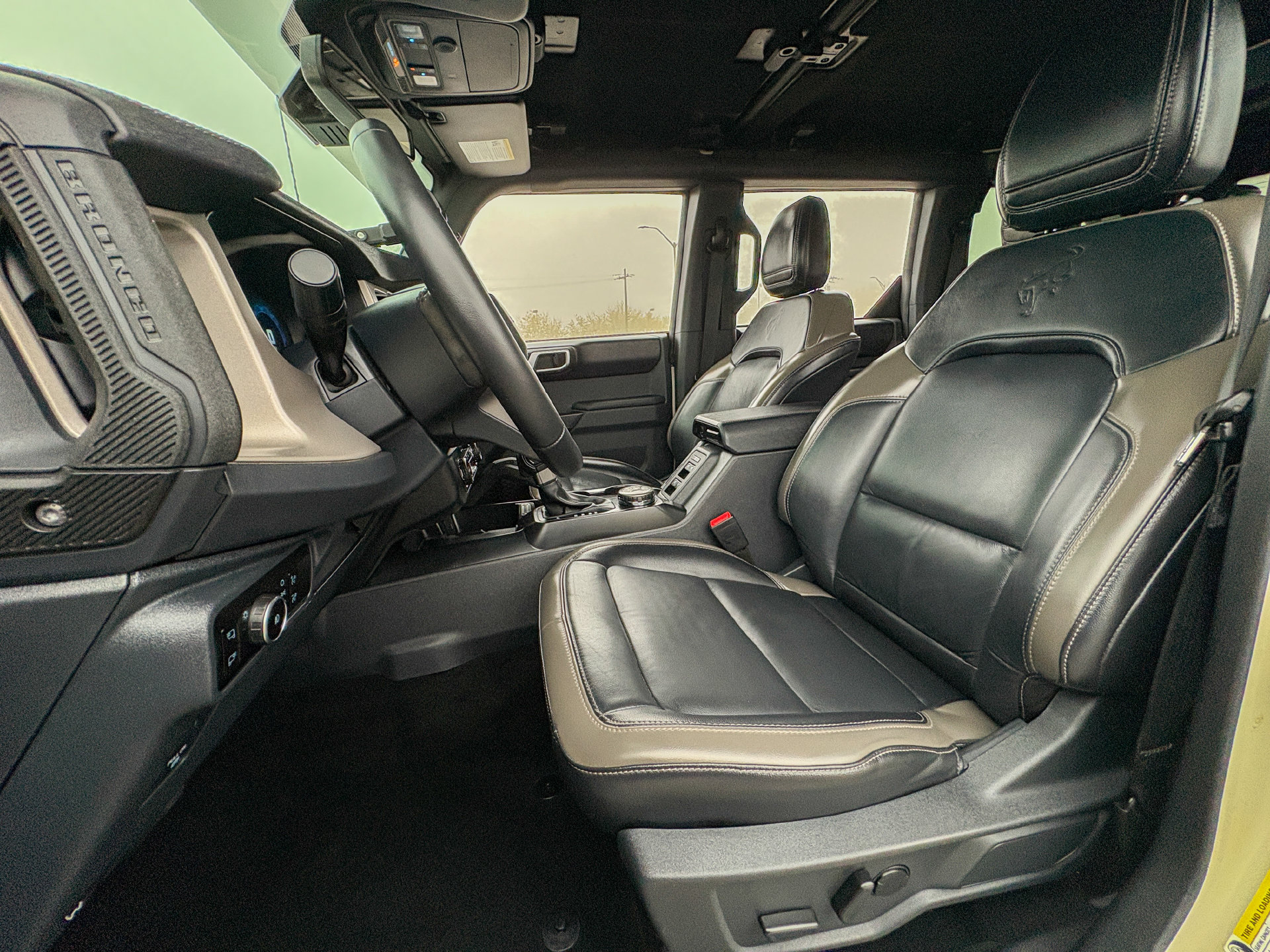 Used 2025 Ford Bronco Outer Banks w/ Sasquatch Package AWD/4WD image 22