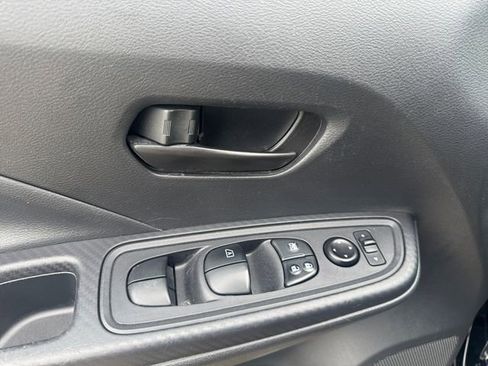 Used 2023 Nissan Versa S w/ Trunk Package FWD image 17