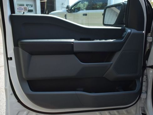 Used 2023 Ford F150 XLT w/ XTR Package image 12