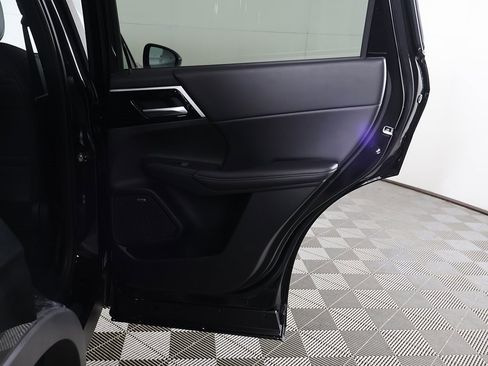 New 2026 Mitsubishi Outlander SE image 25