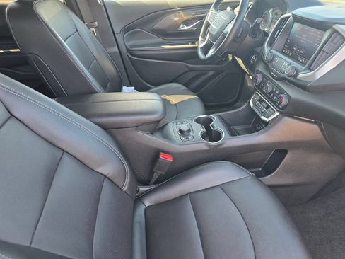 Used 2024 GMC Terrain SLT FWD image 20