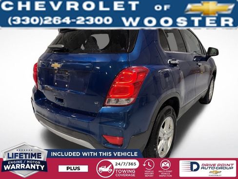Used 2020 Chevrolet Trax LT w/ LT Convenience Package image 6