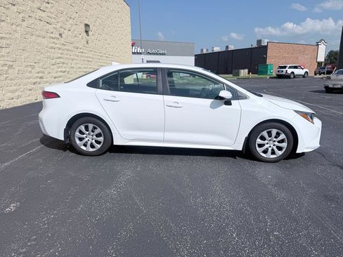 Used 2024 Toyota Corolla LE FWD image 6