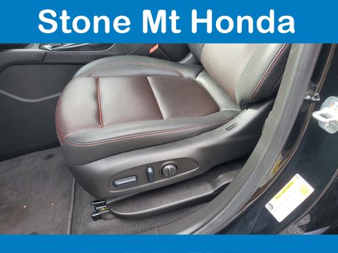 Used 2025 Chevrolet Blazer RS image 21