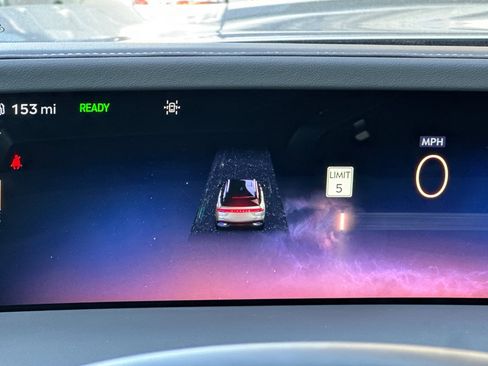 Certified 2024 Lincoln Nautilus Premier image 25