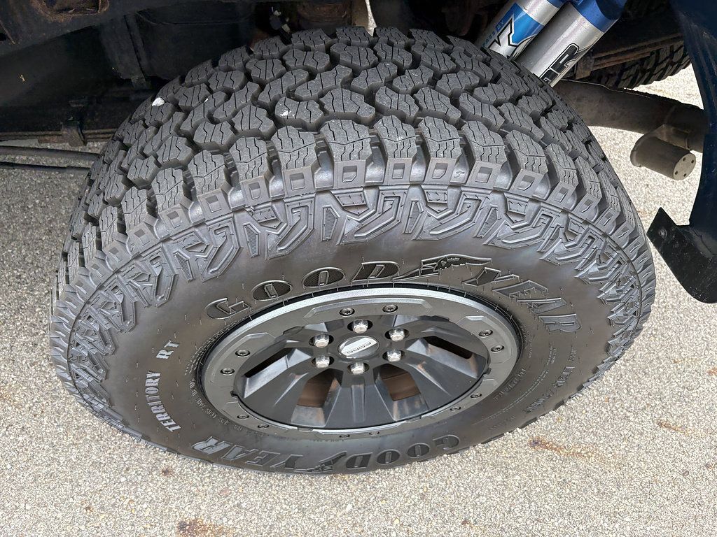 Used 2017 Ford F150 Raptor AWD/4WD image 10