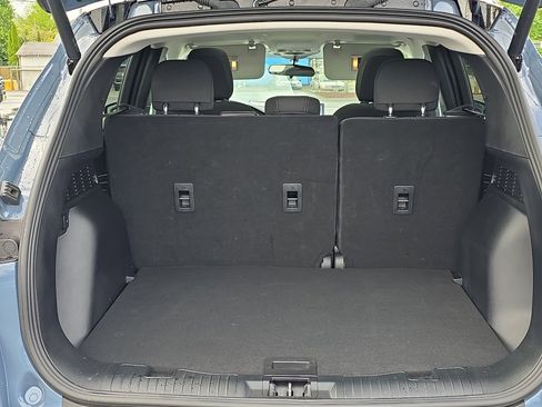 Used 2024 Ford Escape Active w/ Tech Pack #2 AWD/4WD image 9