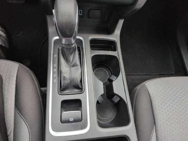 Certified 2018 Ford Escape SE FWD image 44