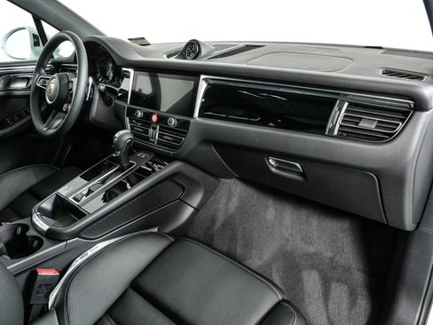 New 2026 Porsche Macan S AWD/4WD image 25