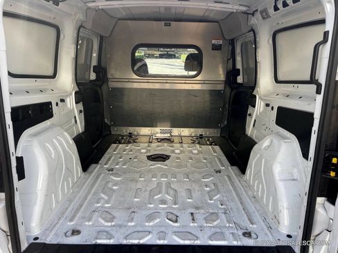 Used 2022 RAM ProMaster City Tradesman image 10