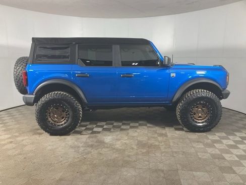 Used 2023 Ford Bronco Big Bend w/ Sasquatch Package image 4