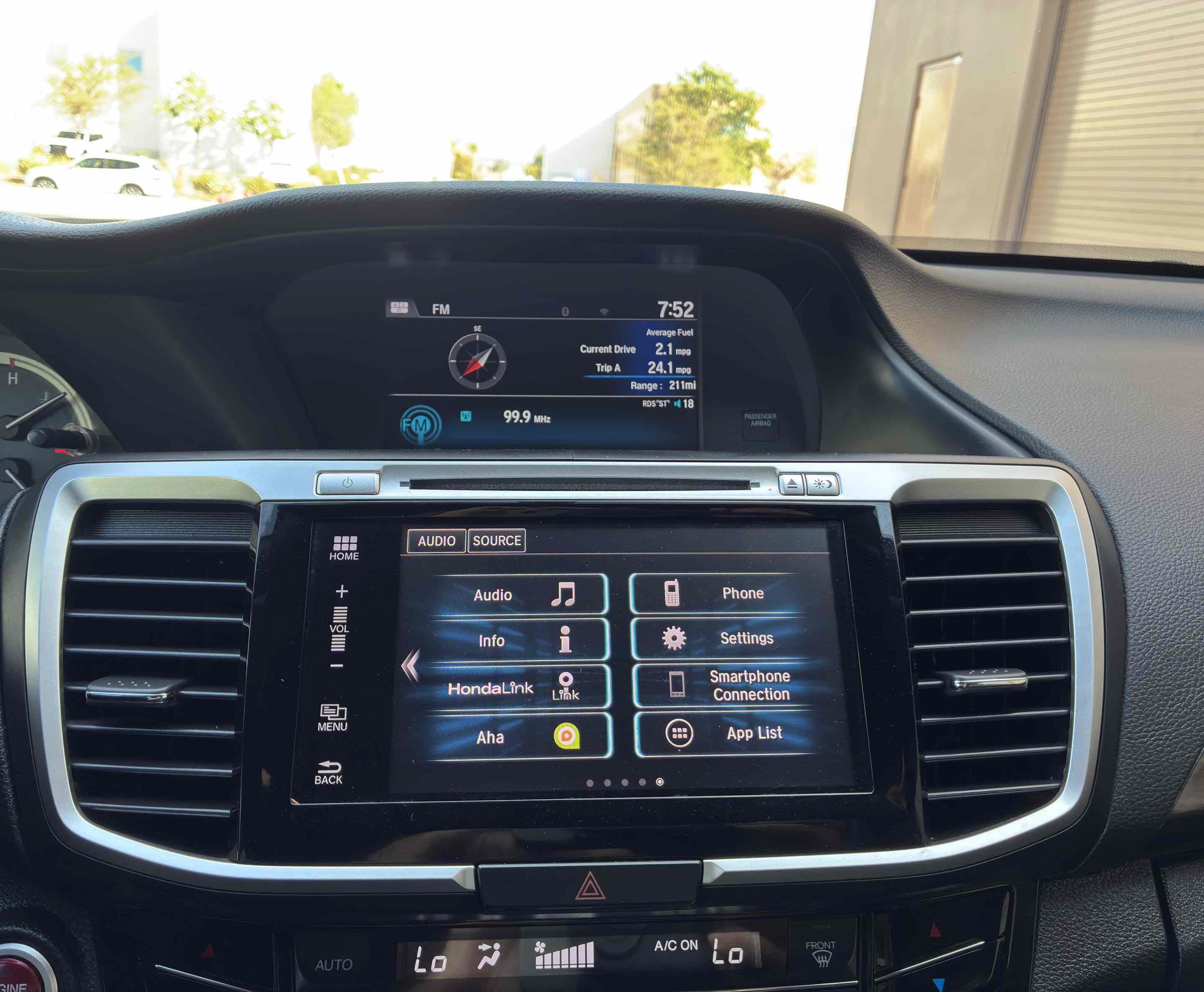 Used 2017 Honda Accord EX-L image 25