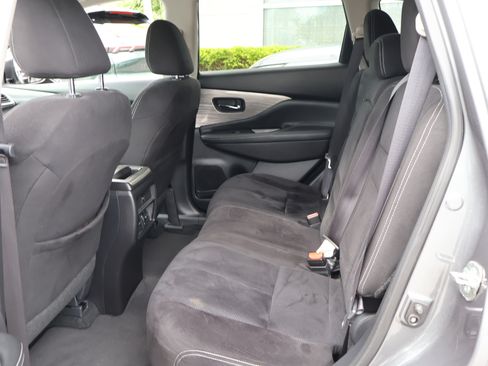 Used 2018 Nissan Murano SV FWD image 16